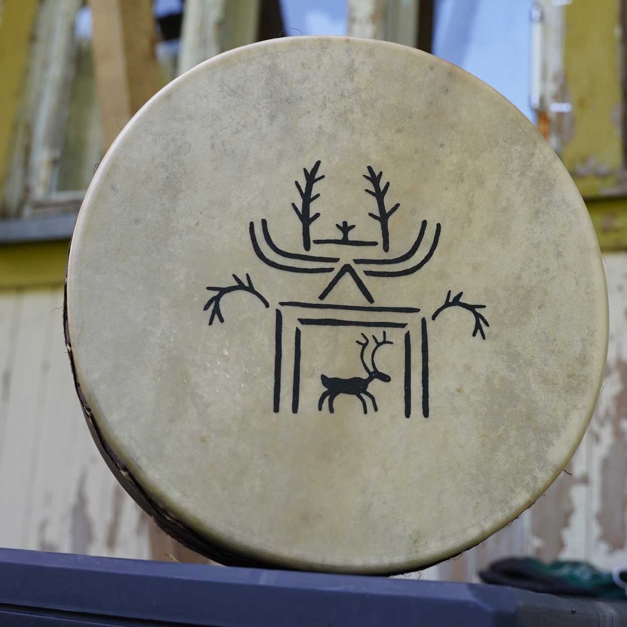 noitarumpu-lapinrumpu-sami-shamandrum-2495-6 Lapinrumpu Seita 2495 - Image 1