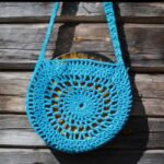 Rumpukassi, virkattu, sininen, m-koko (varasto)