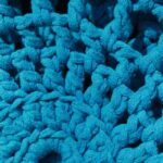 Rumpukassi, virkattu, sininen, m-koko (varasto) - Image 2