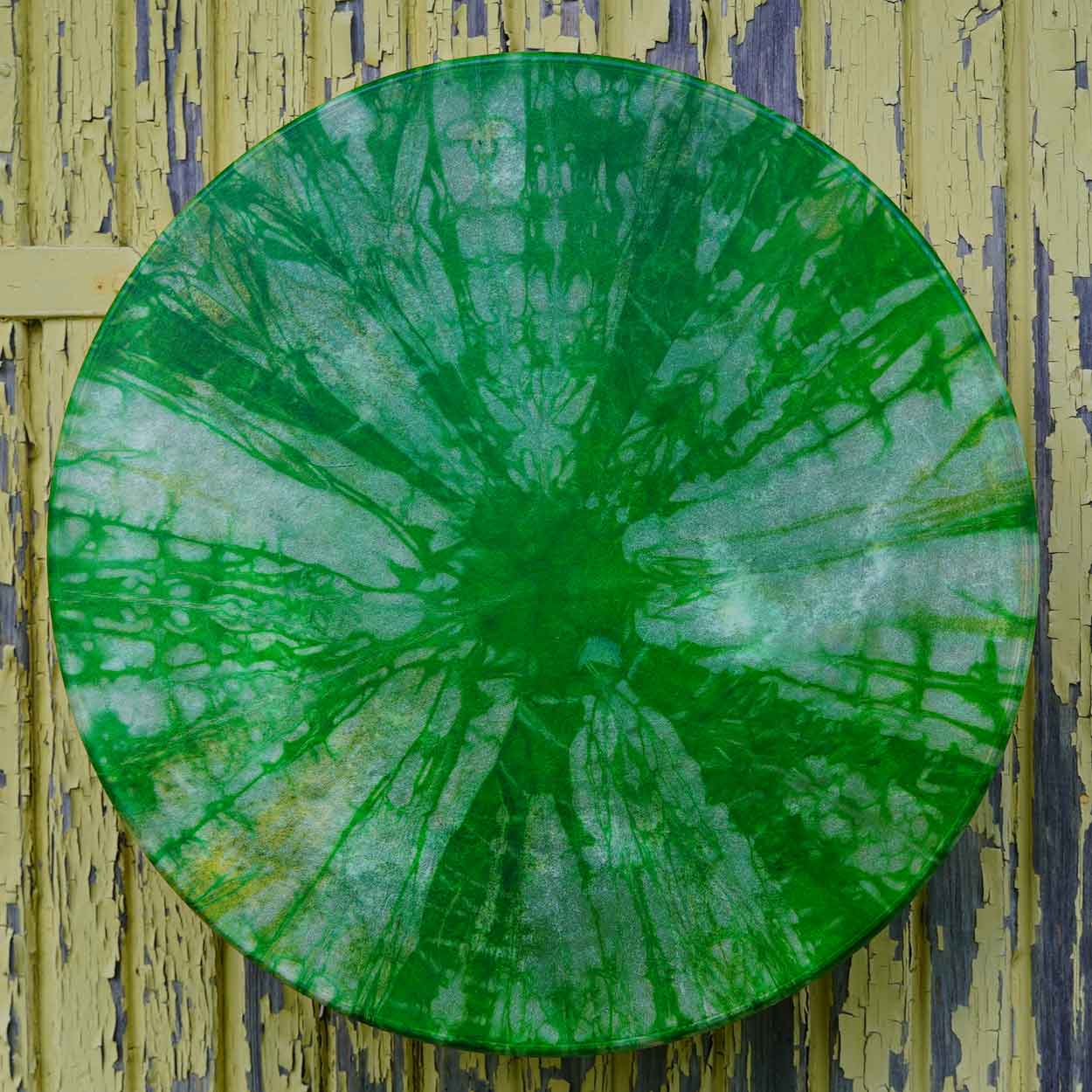 keharumpu-soittaa-rumpua-2303-5 Shamaanirumpu Vihreä Loiste 2303 - Image 1